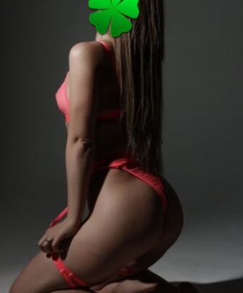 Опыт и чувственность - мои главные черты. Могу удовлетворить любые желания и фантазии. Позитивные отзывы подтверждают мою профессиональность. Фото 100% мои. Я создам атмосферу незабываемого релакса и наслаждения. Воплотим все твои сокровенные мечты в реальность. Жду вас в Москве 😉🔥 5320, 23 года